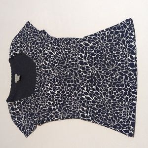 Ann Taylor Factory Store Blue and White Top Size XS